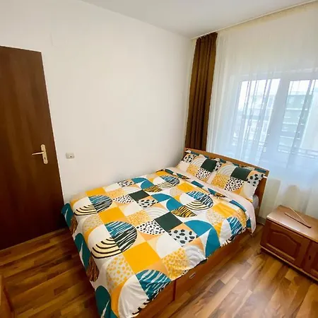 Apartment Cozy 2 Bedroom Private Parking Cluj-Napoca